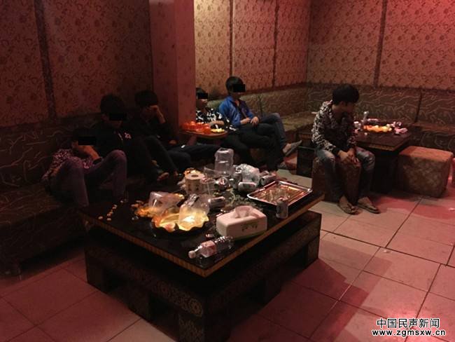 桂林9名未成年人（其中2人未满14岁）且都是在校生在KTV聚众吸毒